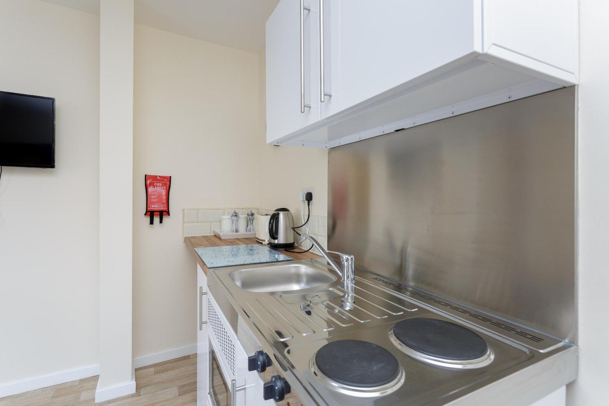 סאות'המפטון Blackberry - Stylish Self-Contained Flats In Soton City Centre חדר תמונה